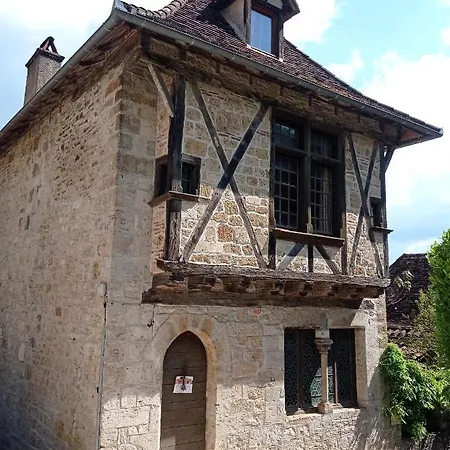 Maison Isaure Cirq Lapopie * Saint-Cirq-Lapopie