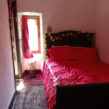 Maison Isaure Cirq Lapopie *